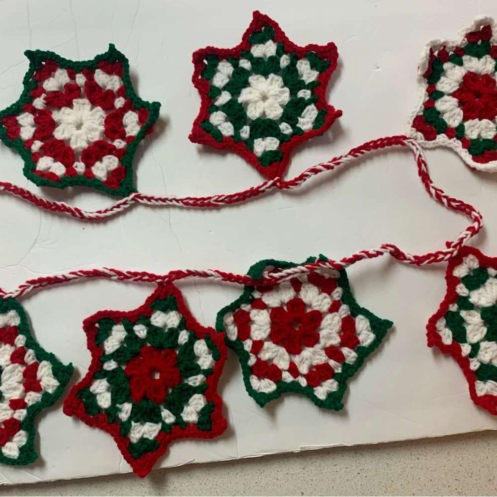 Christmas Holiday Star Garland New Handmade Crochet Seven Stars